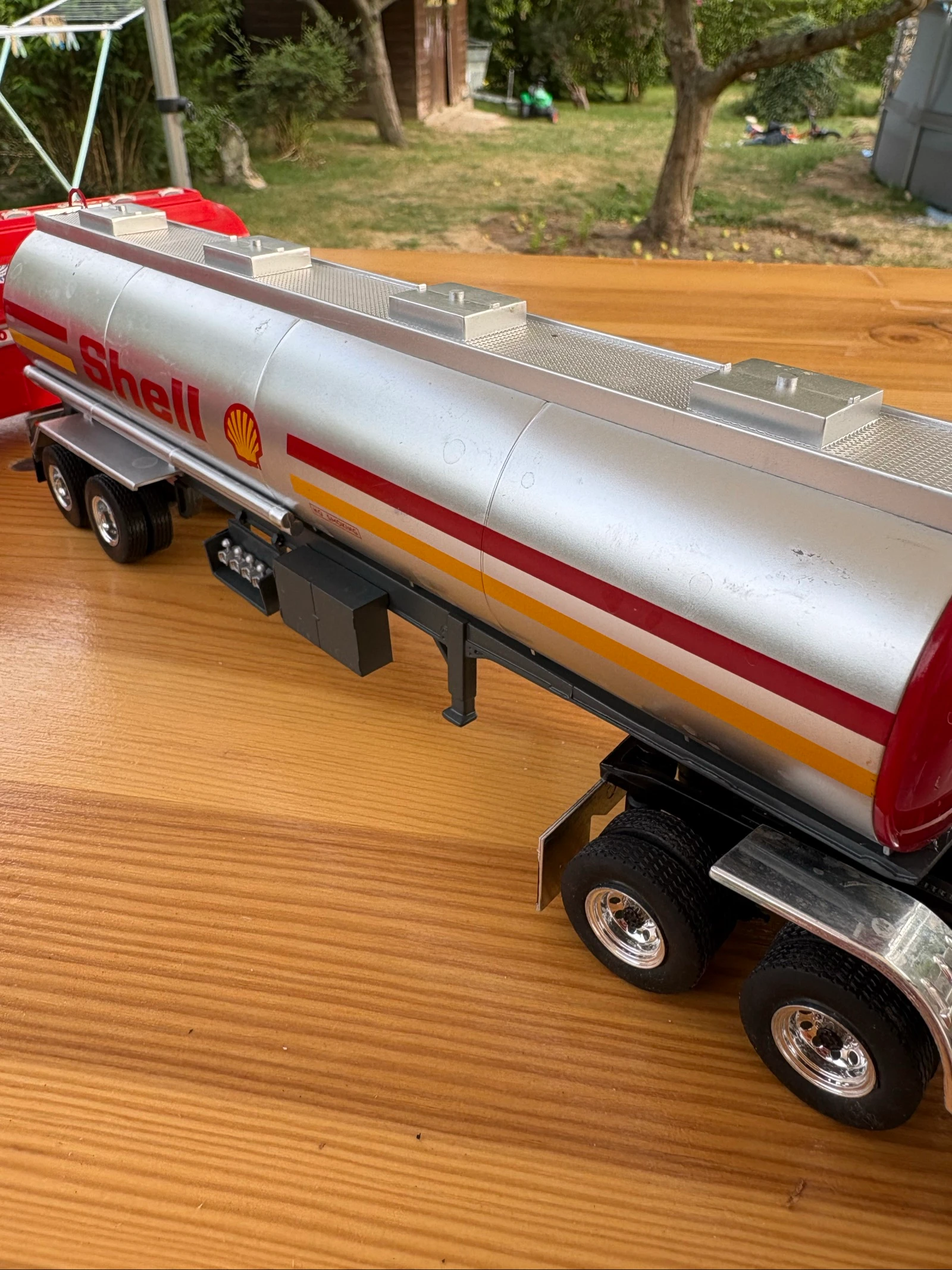 Lot of 2 collectible trucks – photo 5